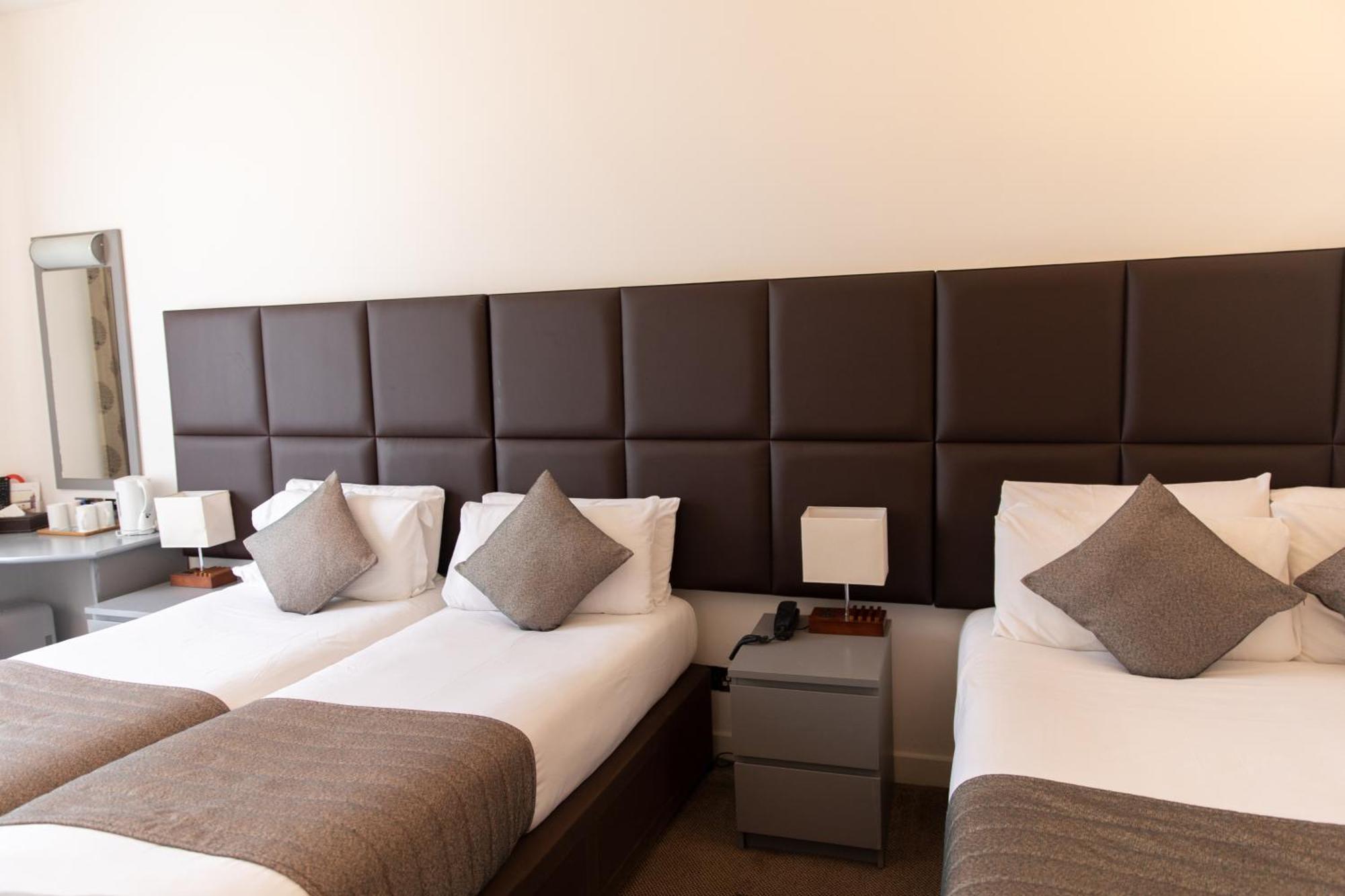 Duke Of Leinster Hotel London Exterior photo