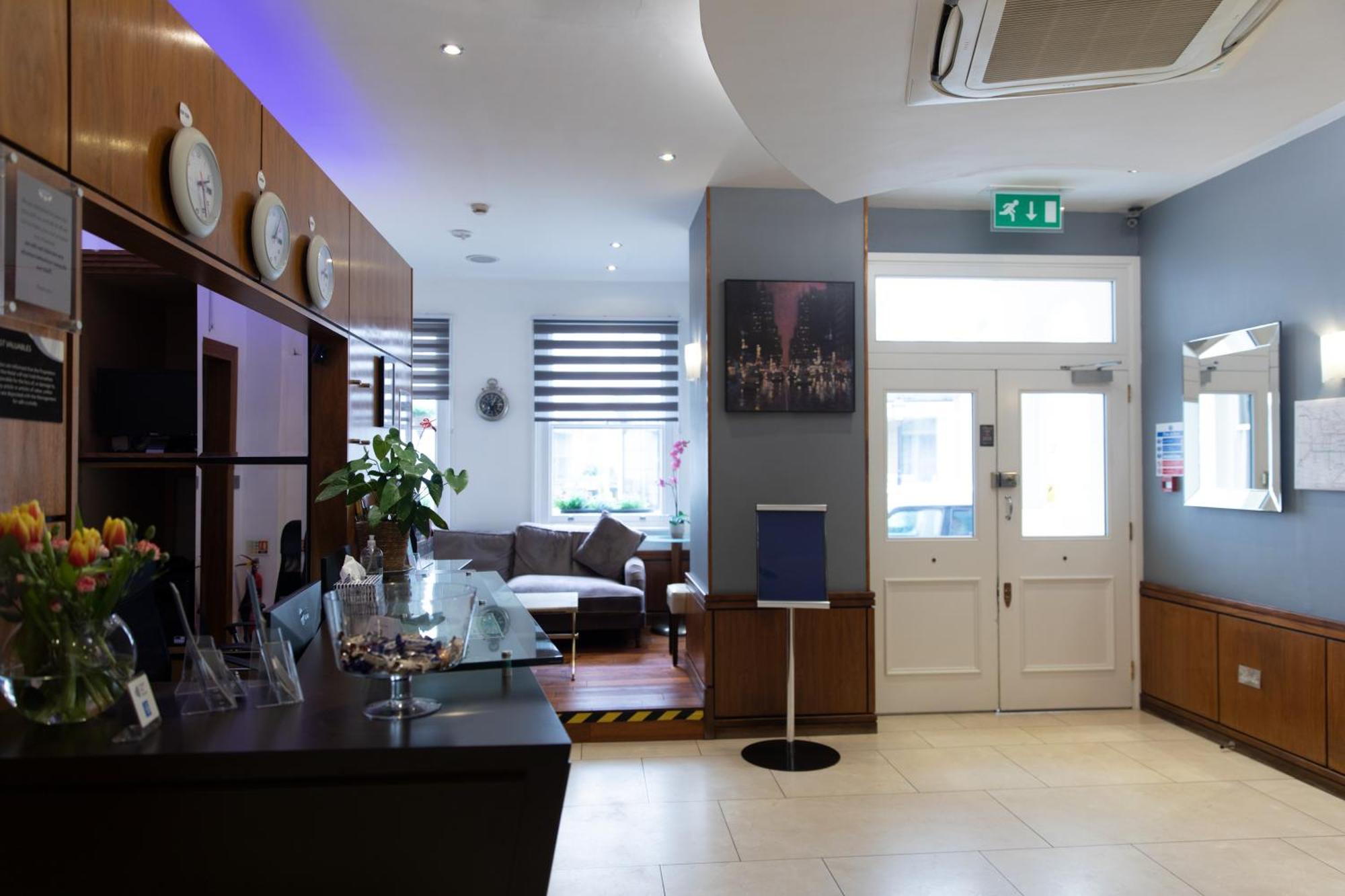 Duke Of Leinster Hotel London Exterior photo