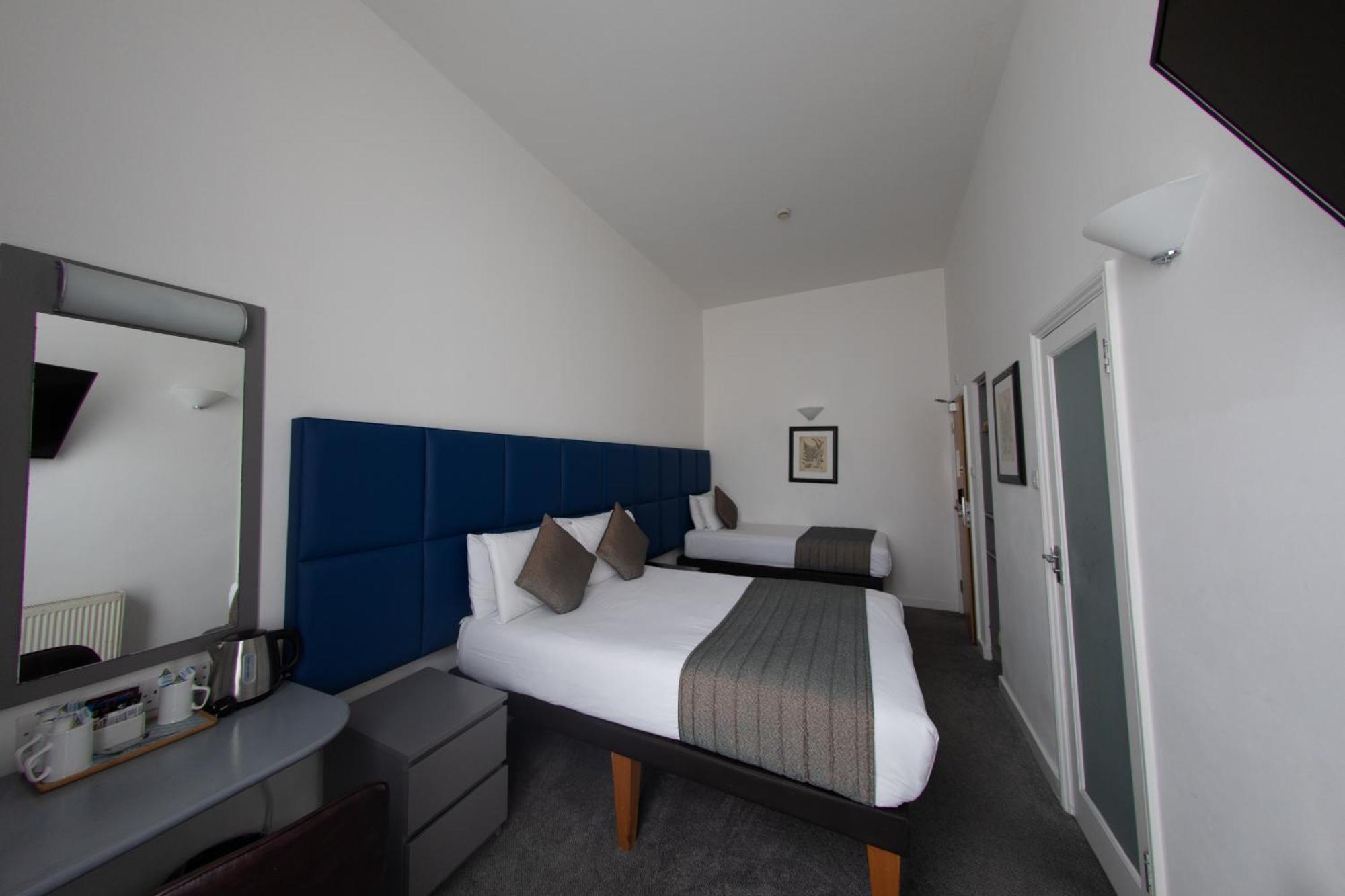 Duke Of Leinster Hotel London Exterior photo