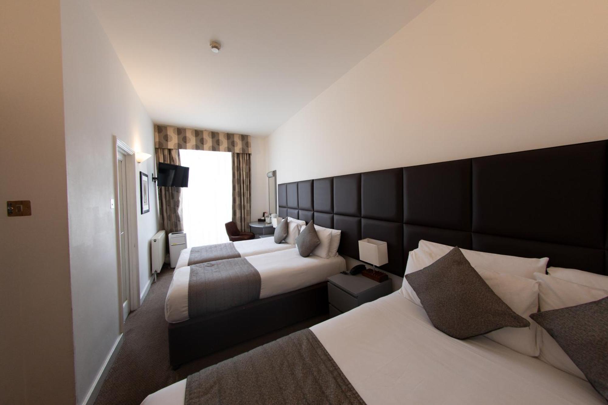 Duke Of Leinster Hotel London Exterior photo