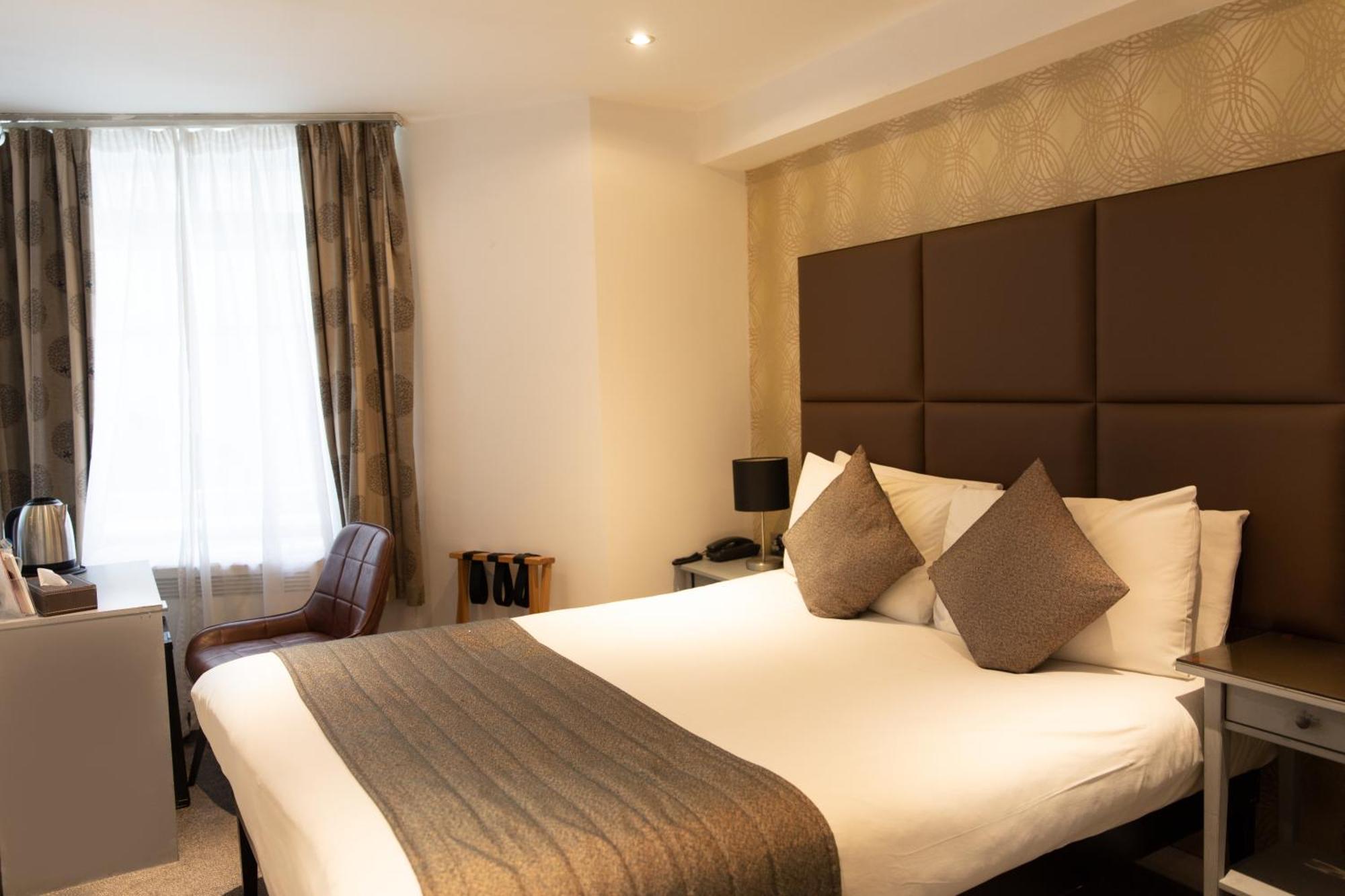 Duke Of Leinster Hotel London Exterior photo